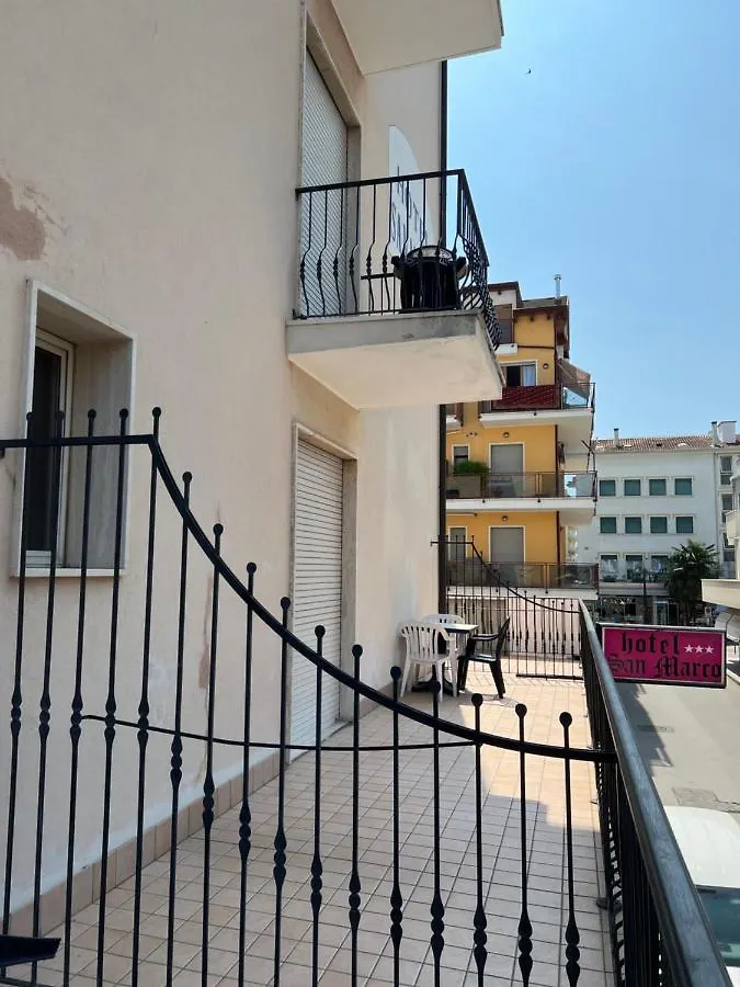 לידו די ג'סולו Hotel San Marco לידו די ג'סולו